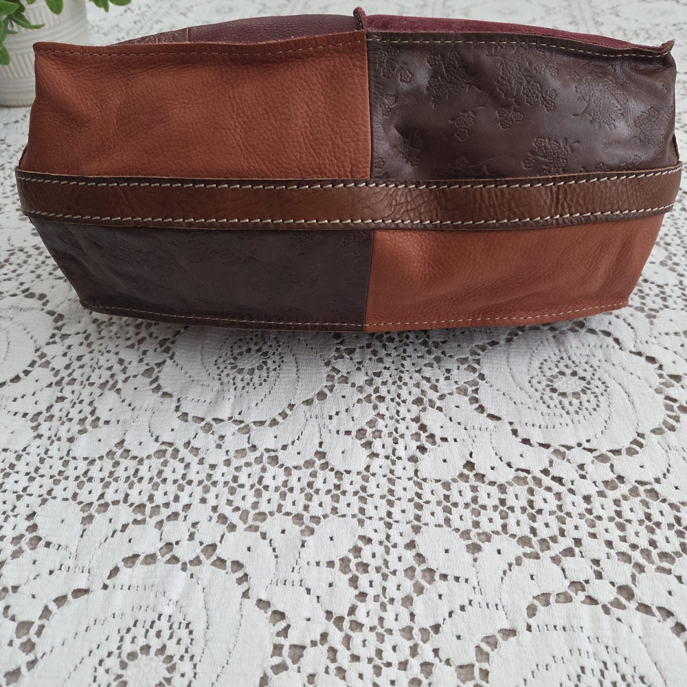 Vintage Fossil Patchwork Leather Shoulder Bag in Warm Tones - Picture 4 of 15